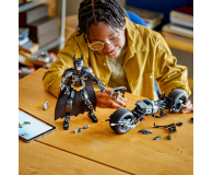LEGO SUPER HEROES 76273 Figurka Batmana do zbudowania i batcykl - 1248520 - zdjęcie 11